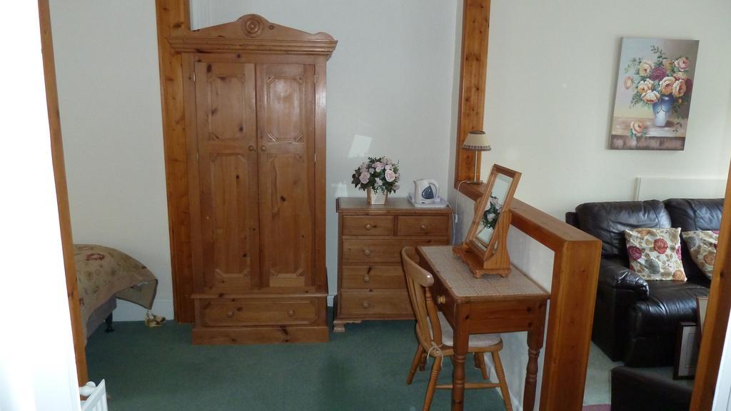 Cloudlands Guest House Torquay Zimmer foto